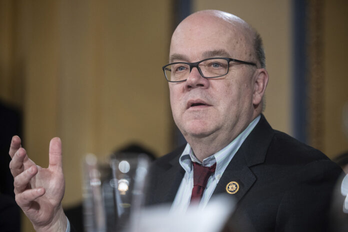 88 Felony Counts: House Erupts After Dem Challenges Trump Trial