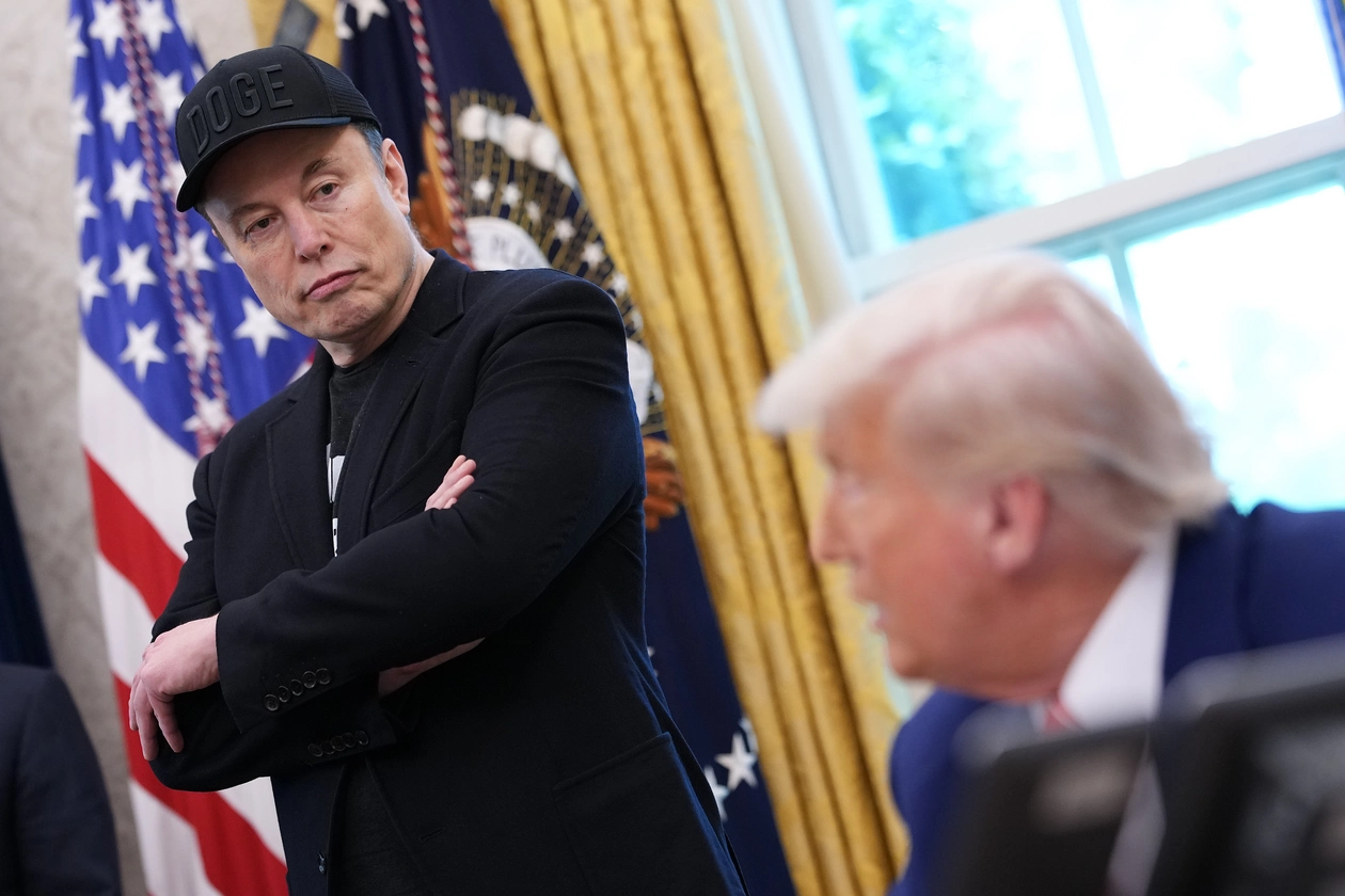White House in Turmoil After DOGE Account Sends Secret Message to Musk Foe