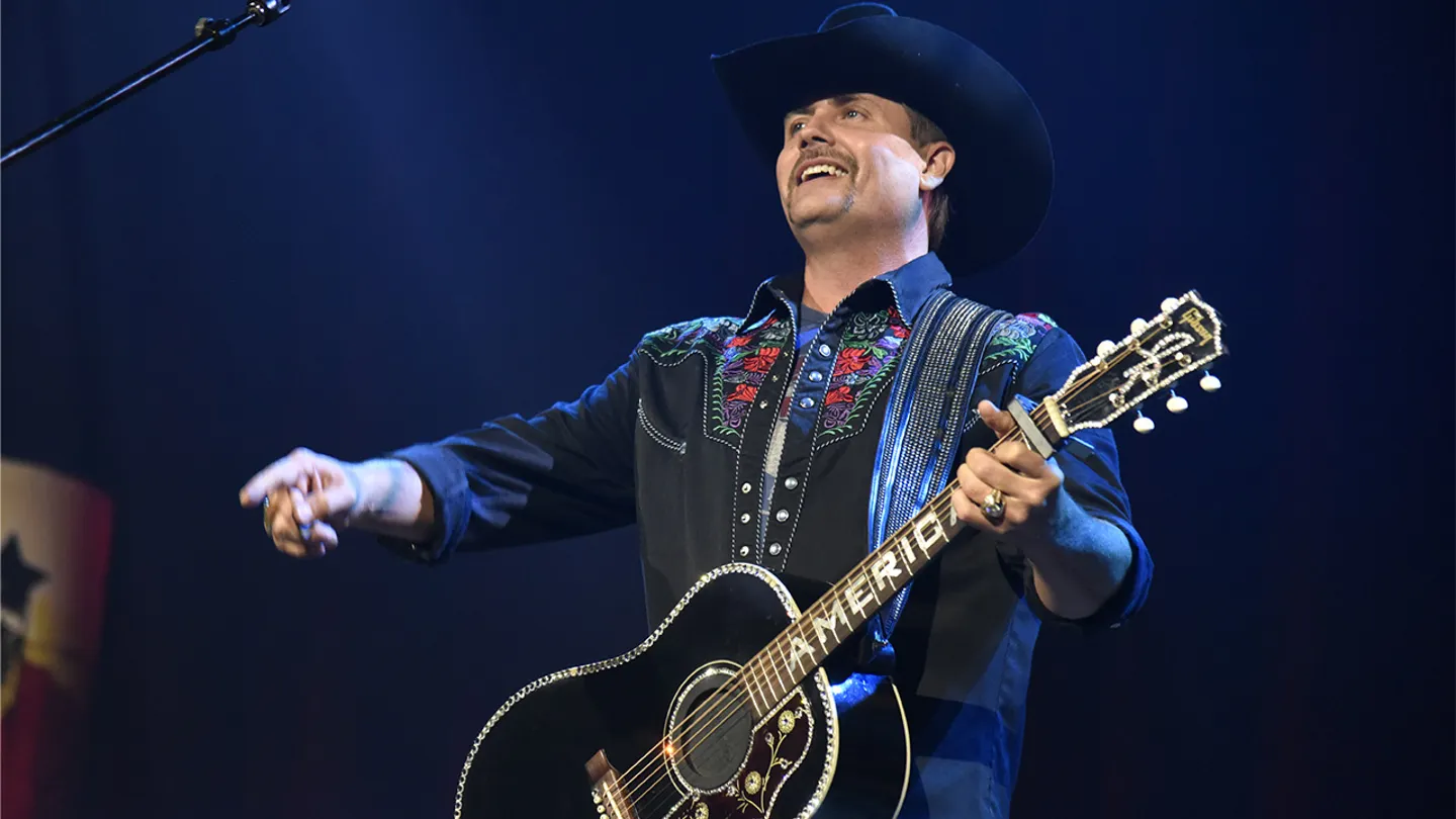 Country Star Jumps Into Race to Replace Top Republican